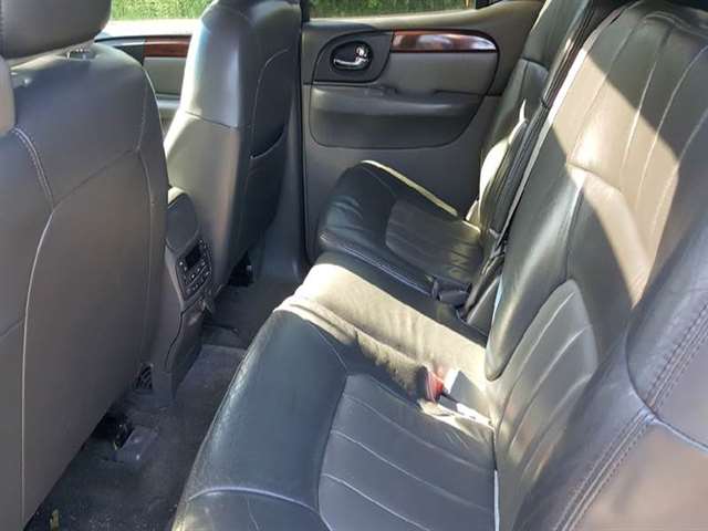 GMC Envoy XL 2003 photo 10